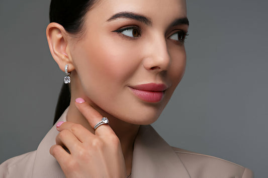 Trending Jewelry for Every Face Shape