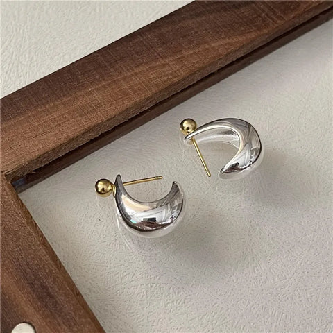 Retro Geometric Polishing Sterling Silver Ear Studs